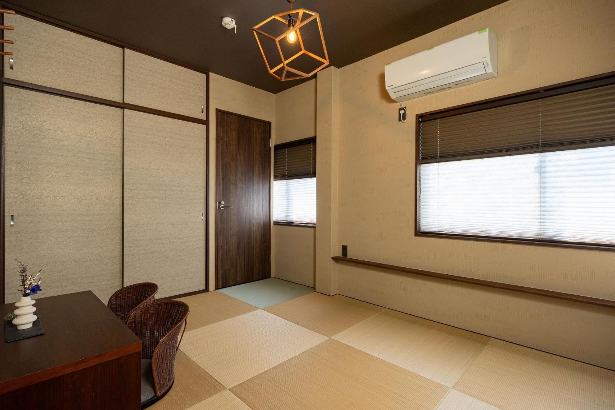 Japavista Noble Villa Osaka Exterior photo